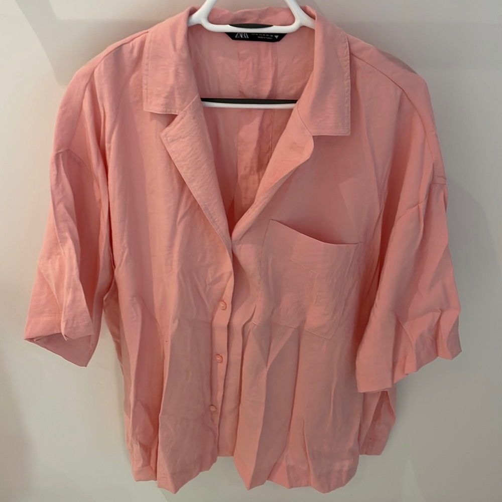 Zara Pink Button Blouse 🌸